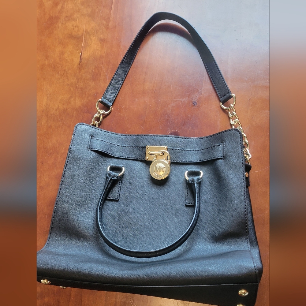 NWOT  Authentic Michael Kors bag with dust bag
